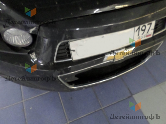 Бампер и капот на Chevrolet Aveo